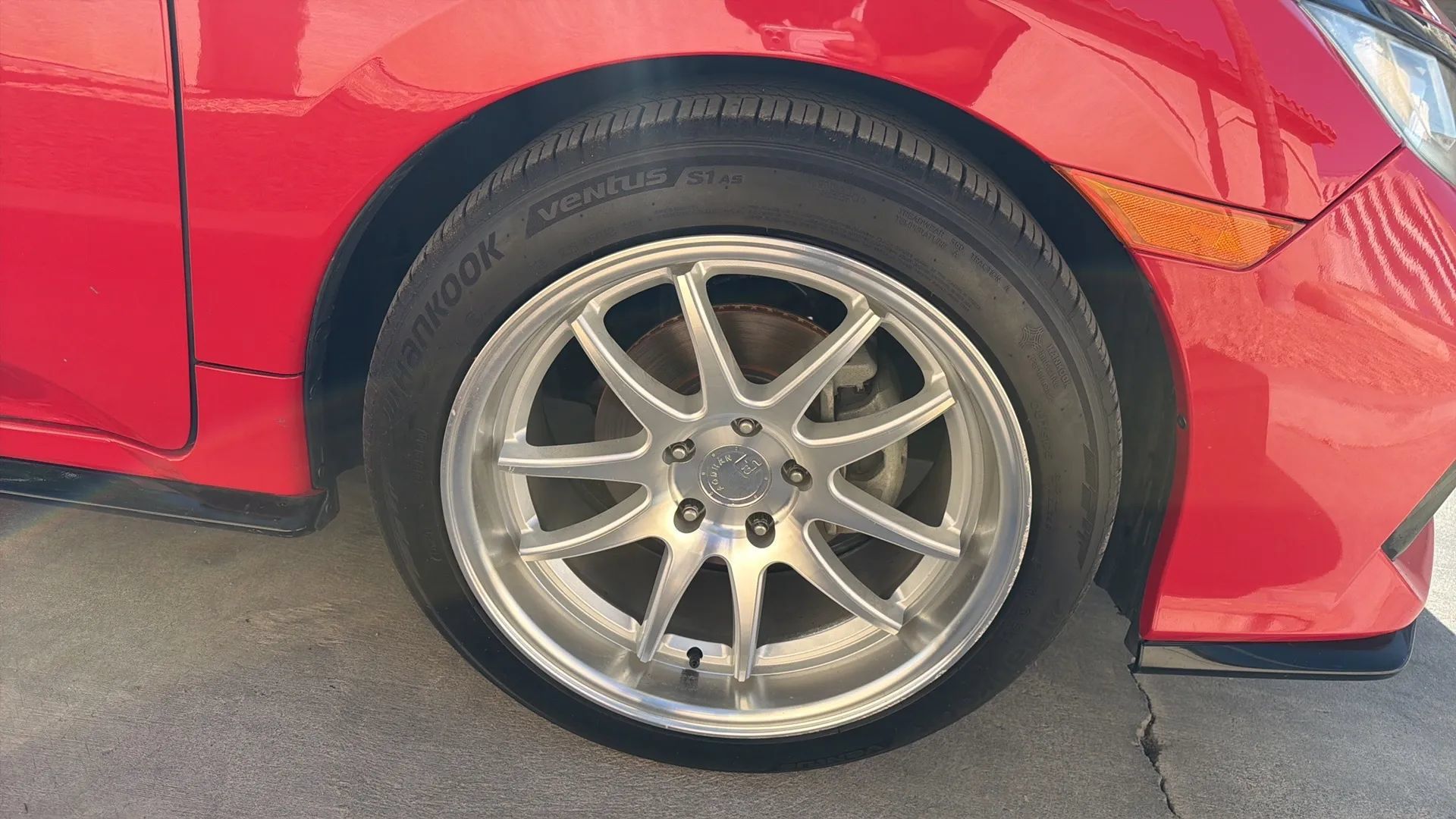 Used 2018 Honda Civic Sport image 6