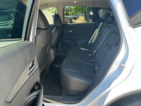 New 2025 Nissan Murano SV image 24