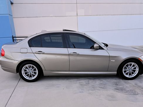 Used 2010 BMW 328i Sedan image 8