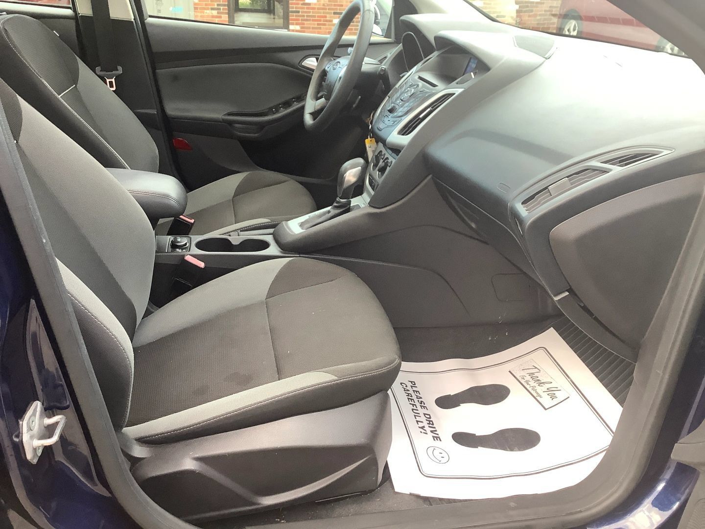 Used 2012 Ford Focus SE FWD image 13