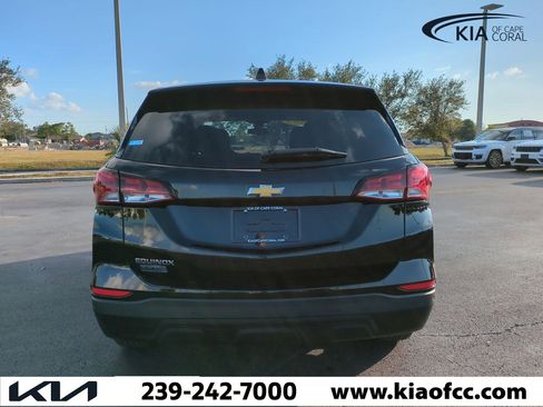Used 2023 Chevrolet Equinox LS w/ LS Convenience Package image 6