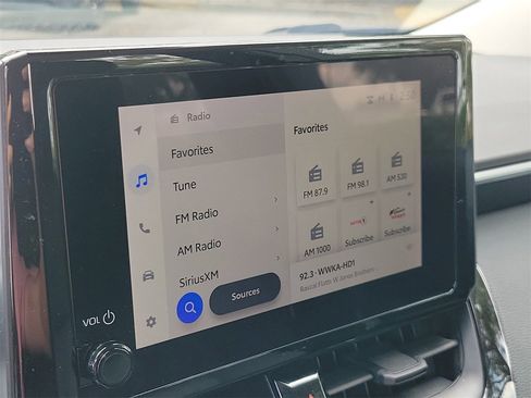 Used 2024 Toyota Corolla LE image 24