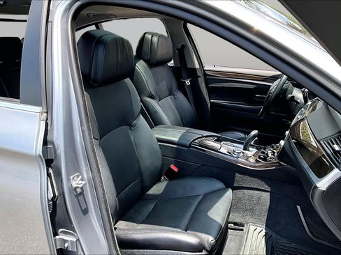 Used 2011 BMW 535i Sedan RWD image 8