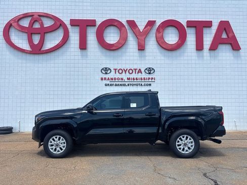 New 2026 Toyota Tacoma SR5 AWD/4WD image 5