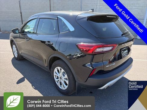 Used 2023 Ford Escape Active w/ Tech Pack #1 AWD/4WD image 7