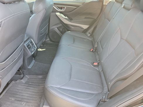 Used 2024 Subaru Forester Limited AWD/4WD image 6