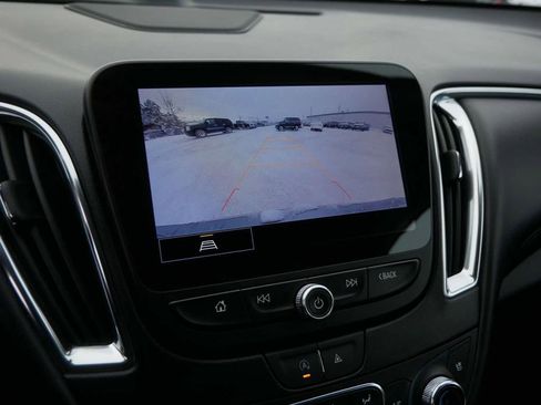 Used 2024 Chevrolet Malibu LT image 29