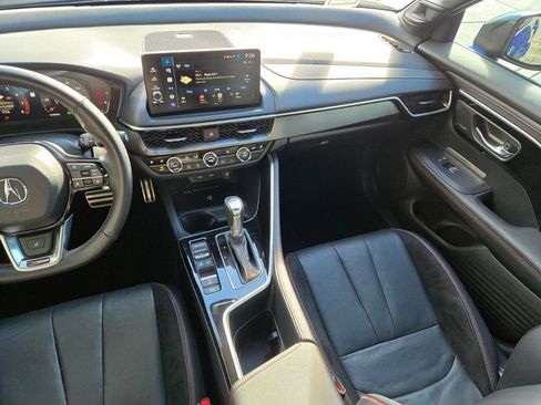 Used 2025 Acura ADX A-Spec image 18