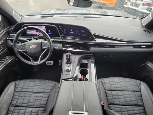 Used 2024 Cadillac Escalade V image 15