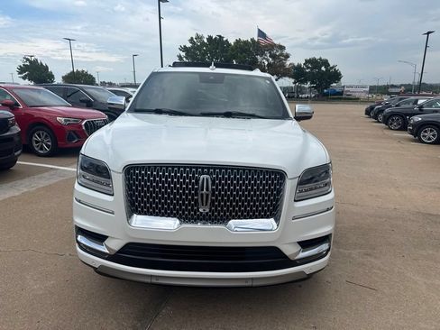 Used 2021 Lincoln Navigator Black Label w/ Cargo Convenience Package AWD/4WD image 2