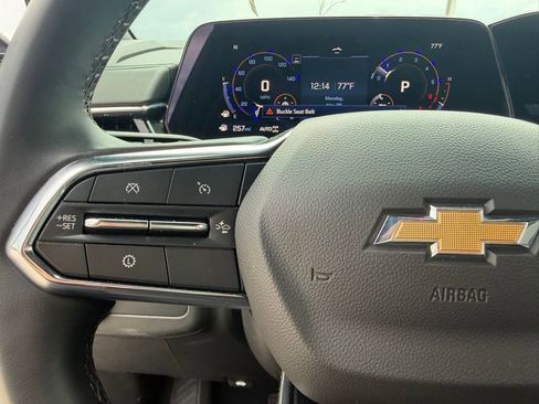 Used 2025 Chevrolet Tahoe LT AWD/4WD image 20