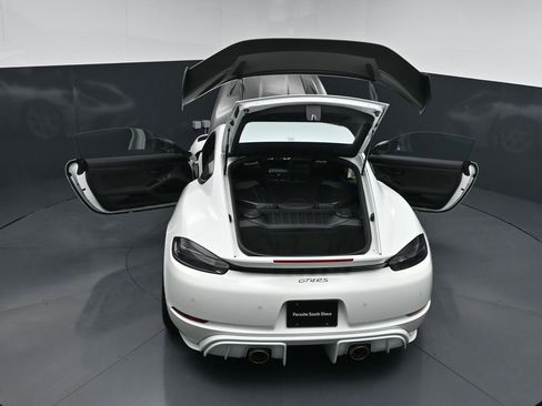 Certified 2024 Porsche 718 Cayman GT4 RS RWD image 29