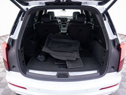 Certified 2024 Cadillac XT6 Premium Luxury w/ Platinum Package image 33