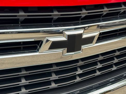 Used 2021 Chevrolet Silverado 1500 LT w/ LPO, Dark Essentials Package AWD/4WD image 9