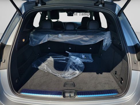 New 2026 Mercedes-Benz GLE 53 AMG 4MATIC image 5