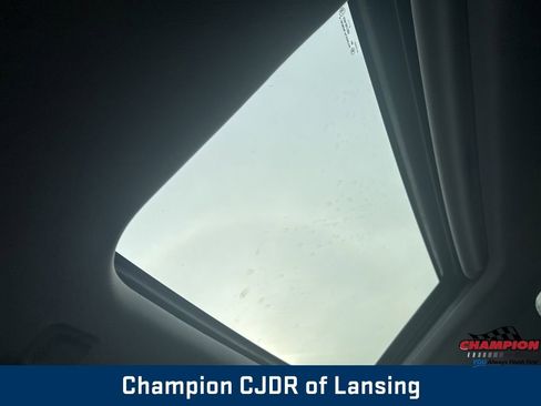 Used 2015 GMC Yukon XL SLT image 39