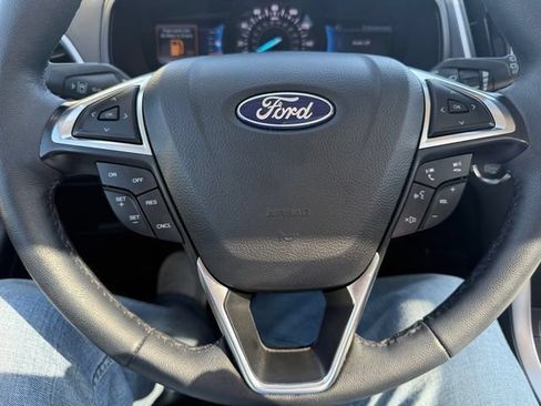 Used 2024 Ford Edge SEL w/ Convenience Package AWD/4WD image 12