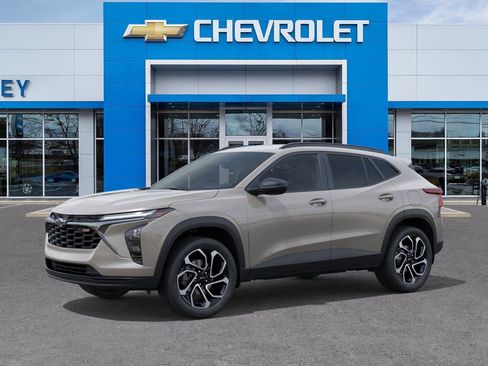 New 2026 Chevrolet Trax RS FWD image 2