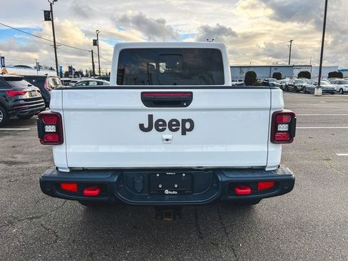 Used 2020 Jeep Gladiator Rubicon image 7