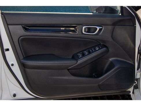 Certified 2023 Honda Civic Sport Touring image 10