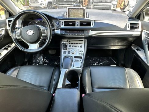 Used 2012 Lexus CT 200h Premium w/ Premium Audio Pkg FWD image 12