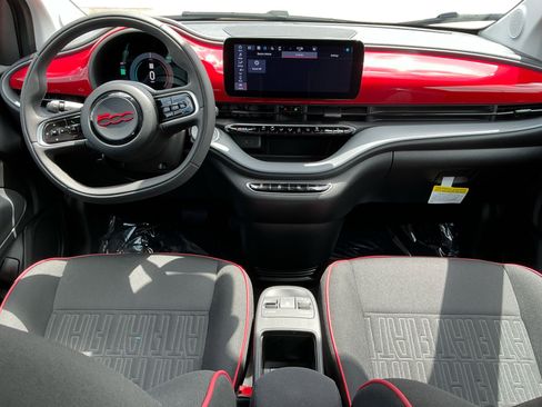 Used 2024 FIAT 500 e (RED) FWD image 11