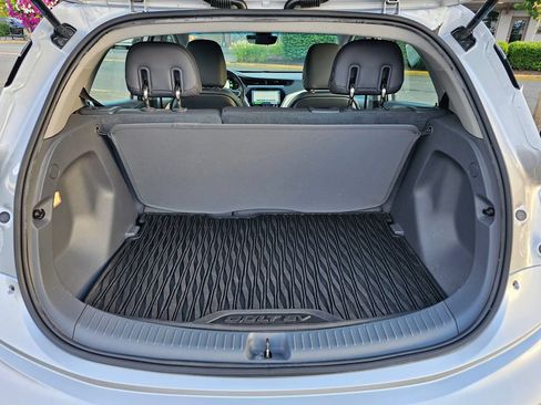 Used 2020 Chevrolet Bolt Premier w/ Infotainment Package FWD image 11