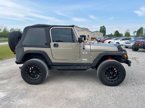 Used 2005 Jeep Wrangler X AWD/4WD image 1