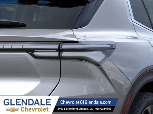 New 2026 Chevrolet Equinox EV LT w/ Convenience Package II image 11