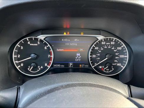 Used 2024 Nissan Altima 2.5 SV image 10