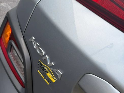 Used 2019 Hyundai Kona SE AWD/4WD image 10