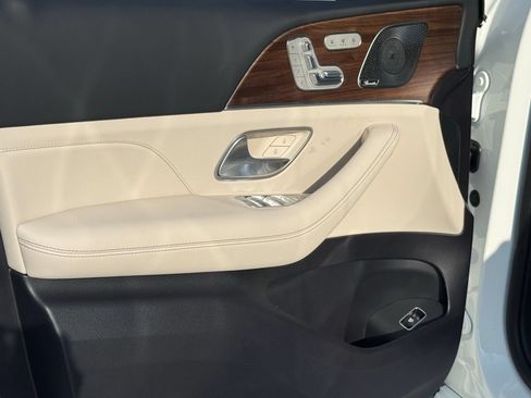 New 2026 Mercedes-Benz GLE 450 4MATIC image 15