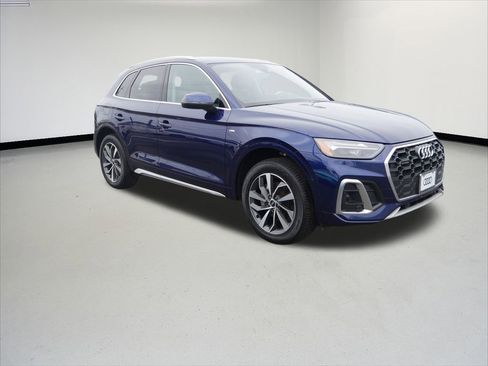 Certified 2023 Audi Q5 2.0T Premium w/ Convenience Package image 7