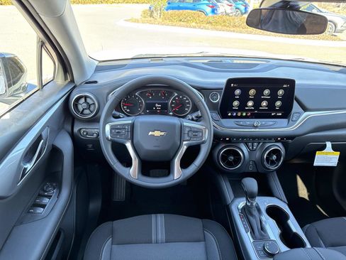 New 2026 Chevrolet Blazer LT w/ Midnight/Sport Edition FWD image 13