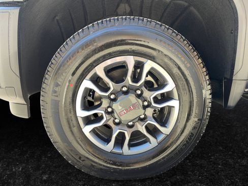 New 2026 GMC Sierra 2500 SLE w/ SLE Value Package; image 10