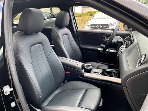 Certified 2023 Mercedes-Benz GLA 250 4MATIC image 7