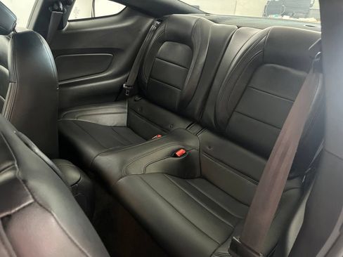 Used 2019 Ford Mustang GT w/ Equipment Group 301A RWD image 19