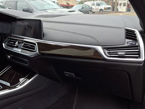 Used 2019 BMW X5 xDrive40i w/ Convenience Package image 12