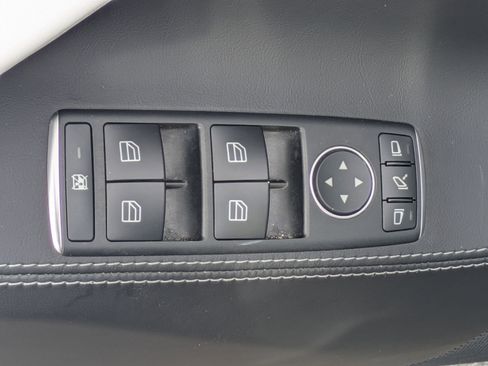 Used 2017 Tesla Model S 100D image 19