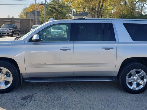 Used 2017 Chevrolet Suburban Premier w/ Max Trailering Package image 5