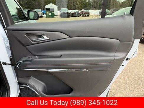 New 2026 Chevrolet Traverse Z71 w/ Enhanced Driving Package AWD/4WD image 37