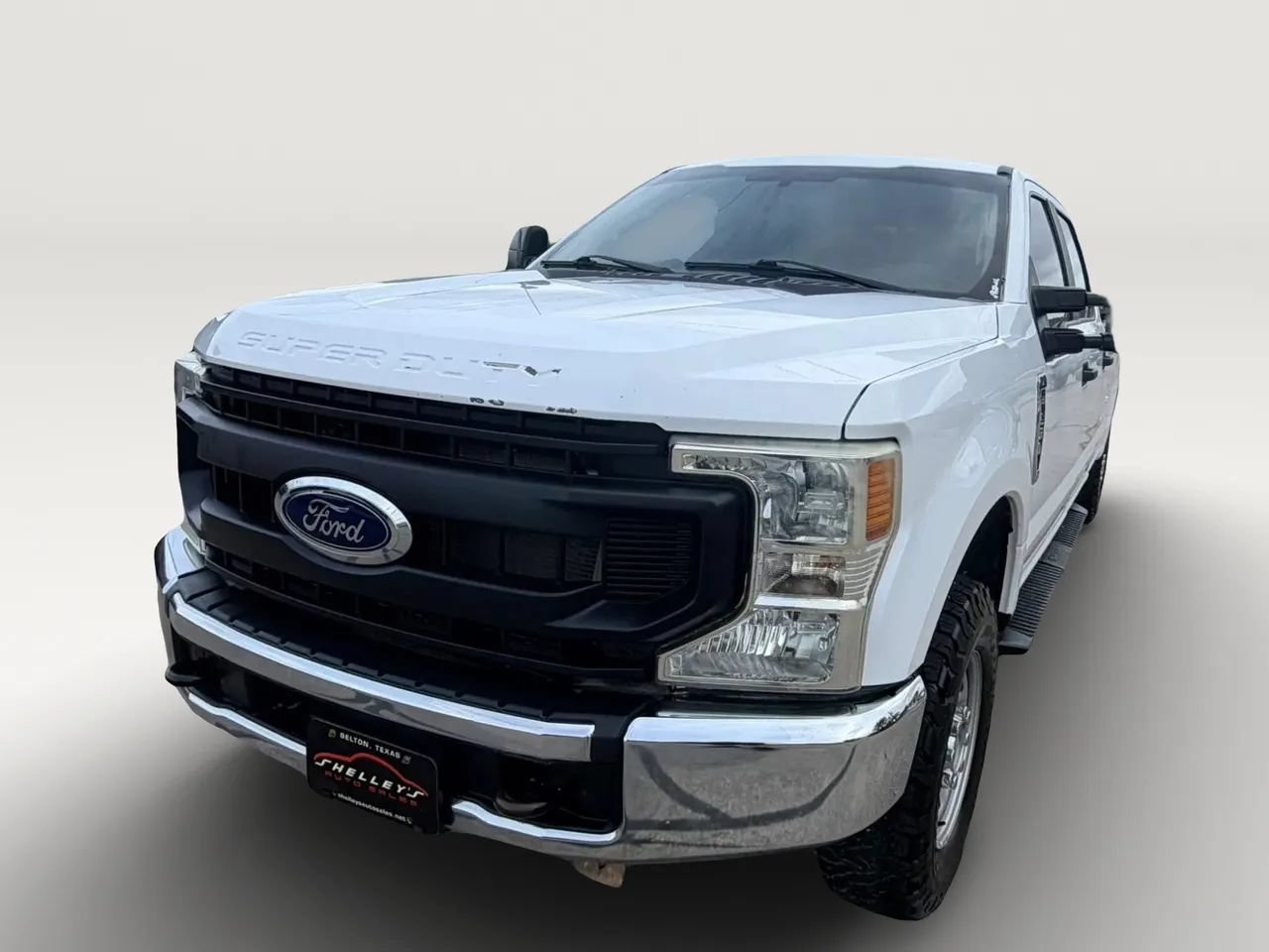 Used 2021 Ford F250 XL w/ Power Equipment Group AWD/4WD image 2