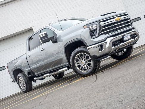 New 2026 Chevrolet Silverado 2500 LTZ w/ LTZ Premium Package image 2