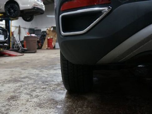 Certified 2024 Volkswagen Taos SE image 75