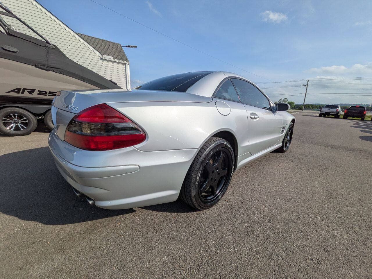 Used 2005 Mercedes-Benz SL 55 AMG image 9