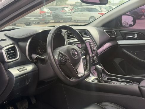 Used 2018 Nissan Maxima 3.5 SV FWD image 18