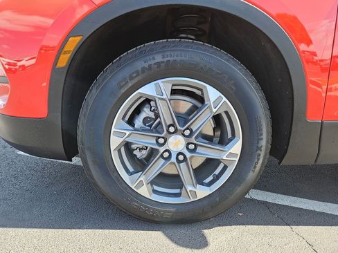 Used 2025 Chevrolet Blazer LT w/ Driver Confidence Package image 27