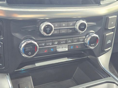 Used 2021 Ford F150 Lariat AWD/4WD image 28