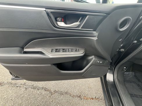 Used 2018 Honda Clarity Base image 15