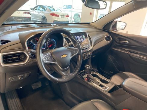Used 2018 Chevrolet Equinox Premier image 10